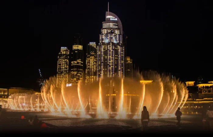 Burj Khalifa & Dubai Fountain Boardwalk Tour